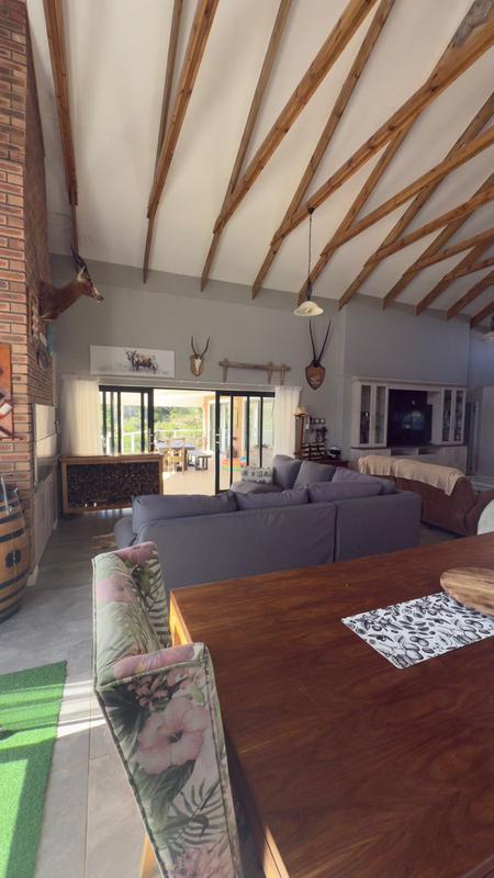 4 Bedroom Property for Sale in Noorsekloof Eastern Cape